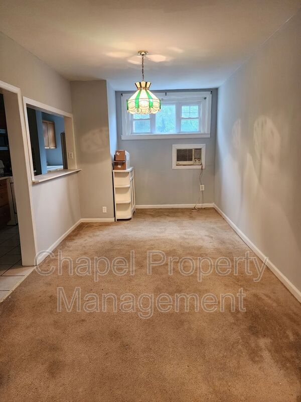 Foto del edificio - 6620 Lebanon Ave