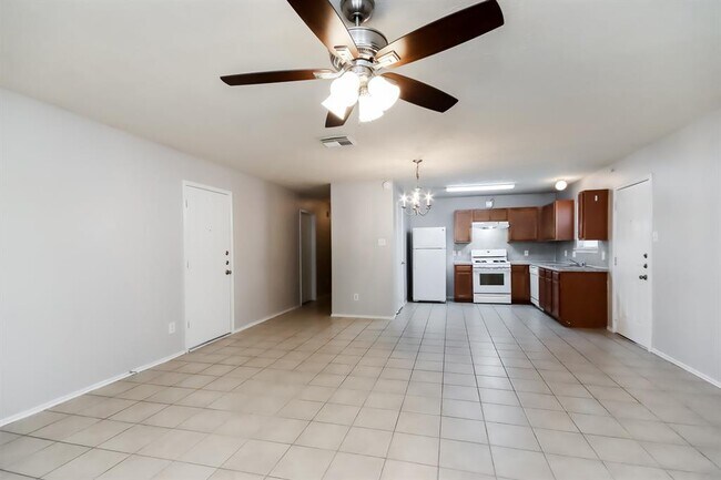 Building Photo - 17406 Wigeon Way Dr