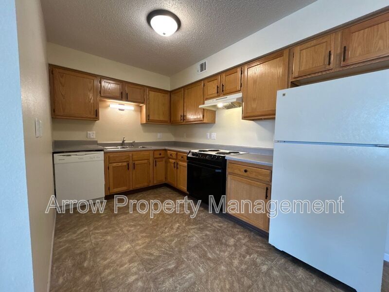 Primary Photo - 1015 14th St