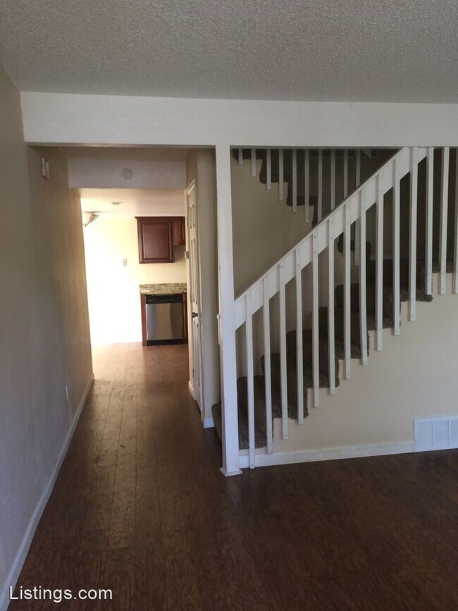 Foto del edificio - 3 br, 2 bath House - 6907 S Knolls Way