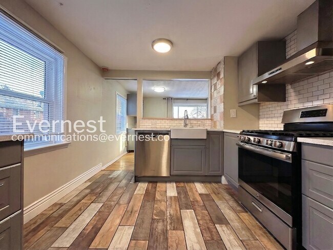 Foto del edificio - 1985 Ingalls St