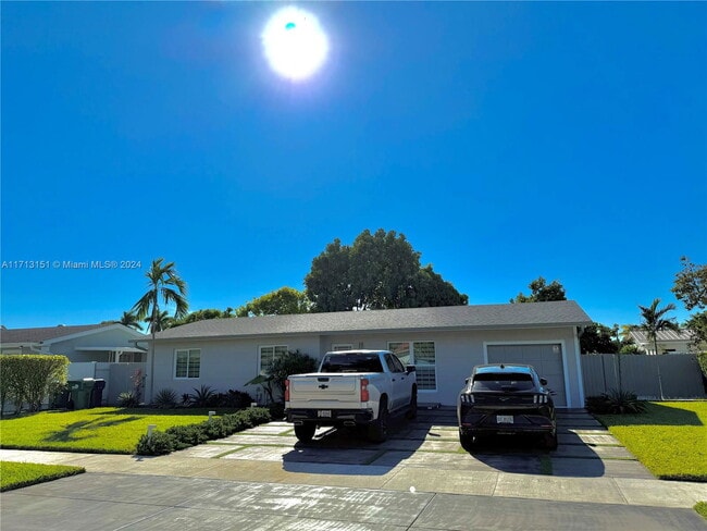 Photo - 11120 SW 154th St House