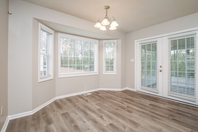 Foto del edificio - 1461 Smokey Mountain Dr