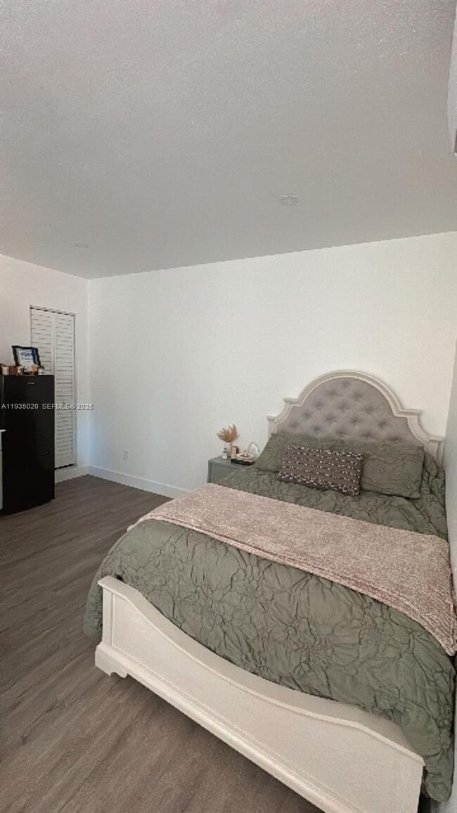 Foto del edificio - 6830 NW 23rd Terrace