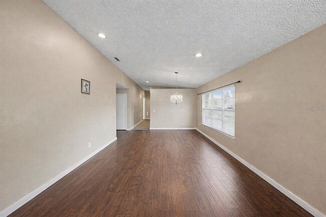 Building Photo - 1817 Coyote Pl