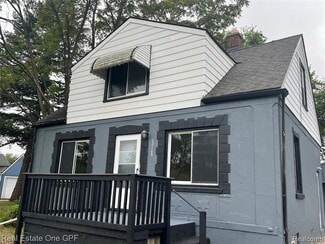 Building Photo - 13705 Julius Ave