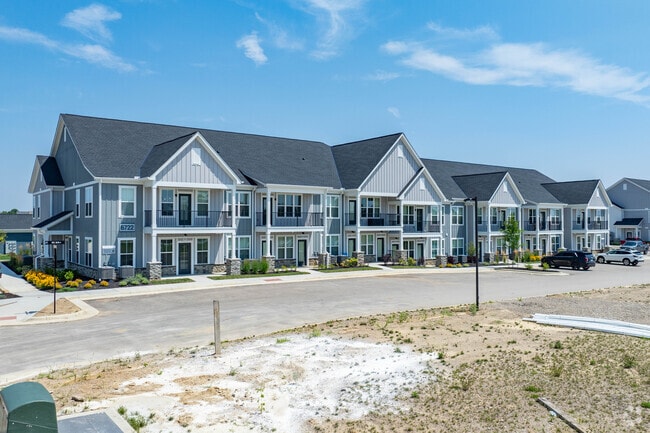 Building Photo - Pimlico Pointe