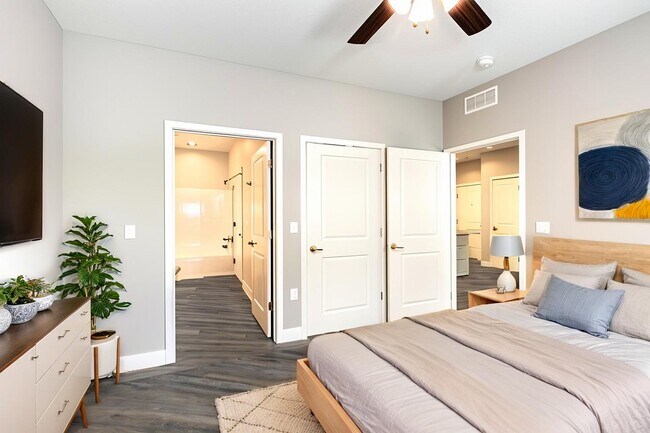 Foto del edificio - 5620 NE 80th Ter