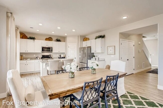 Building Photo - 3 br, 3 bath House - 5453 Bauer Drive