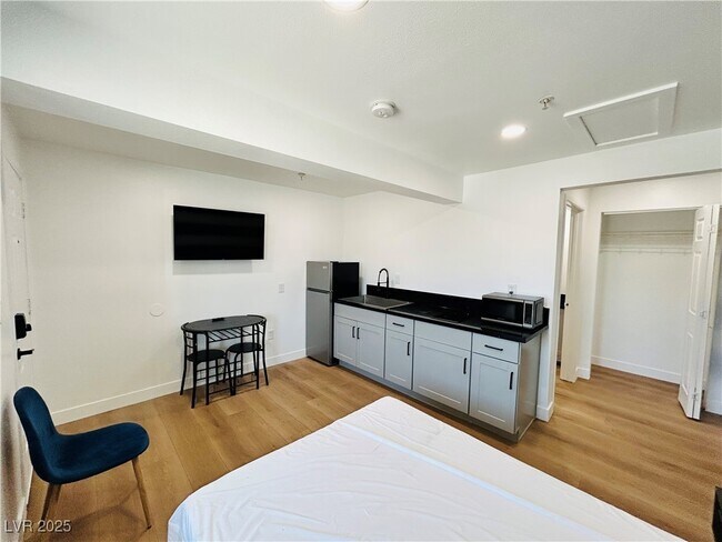 Foto del edificio - 1418 S 3rd St