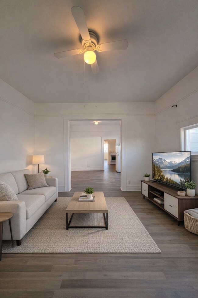 Foto del edificio - 127 S B St