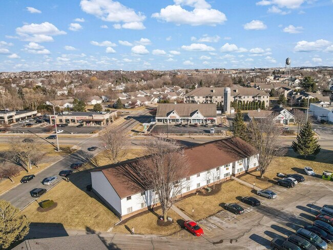 Foto del edificio - Sunset Lane Apartments