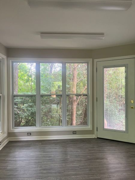 Foto del edificio - Recently renovated 3bd/2ba townhome in Ced...