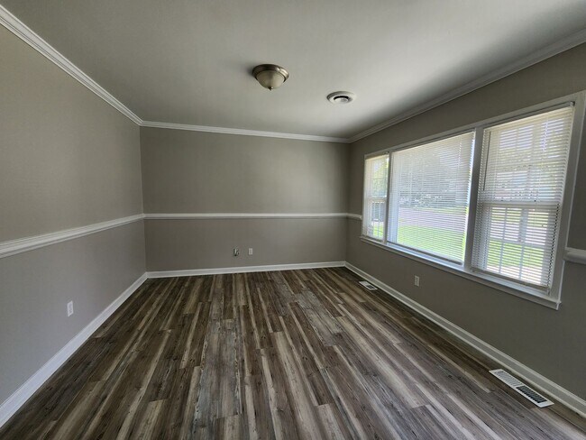 Building Photo - Briarfield Terrace