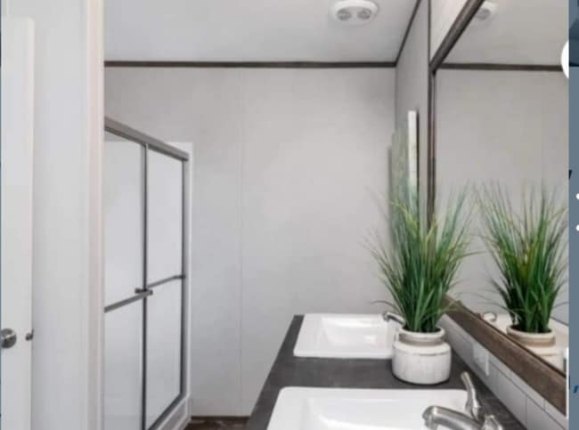 Foto del edificio - 1301 Bill Dr