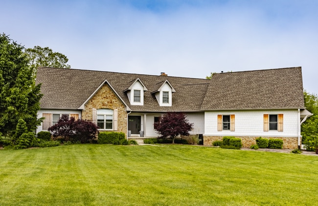 Building Photo - 1820 N 1100 E