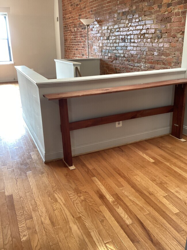 Foto del edificio - 2106 18th St NW