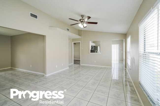Building Photo - 9710 Red Clover Ave