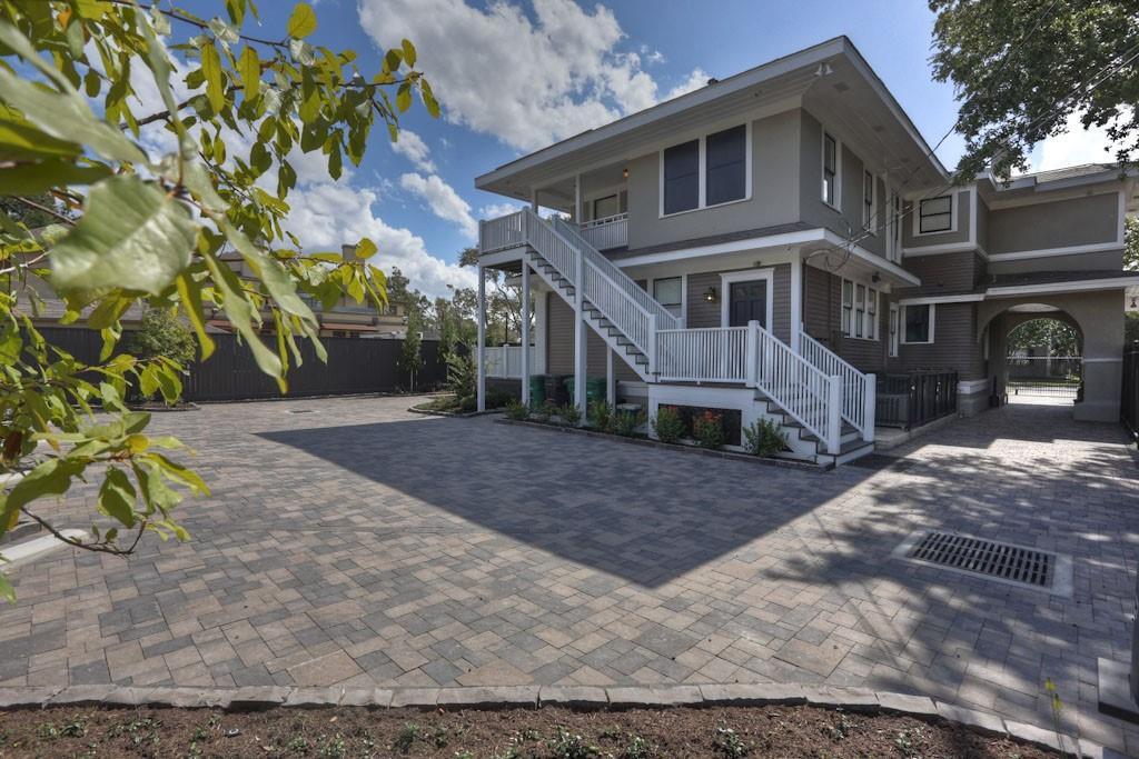 Foto principal - 320 Branard St