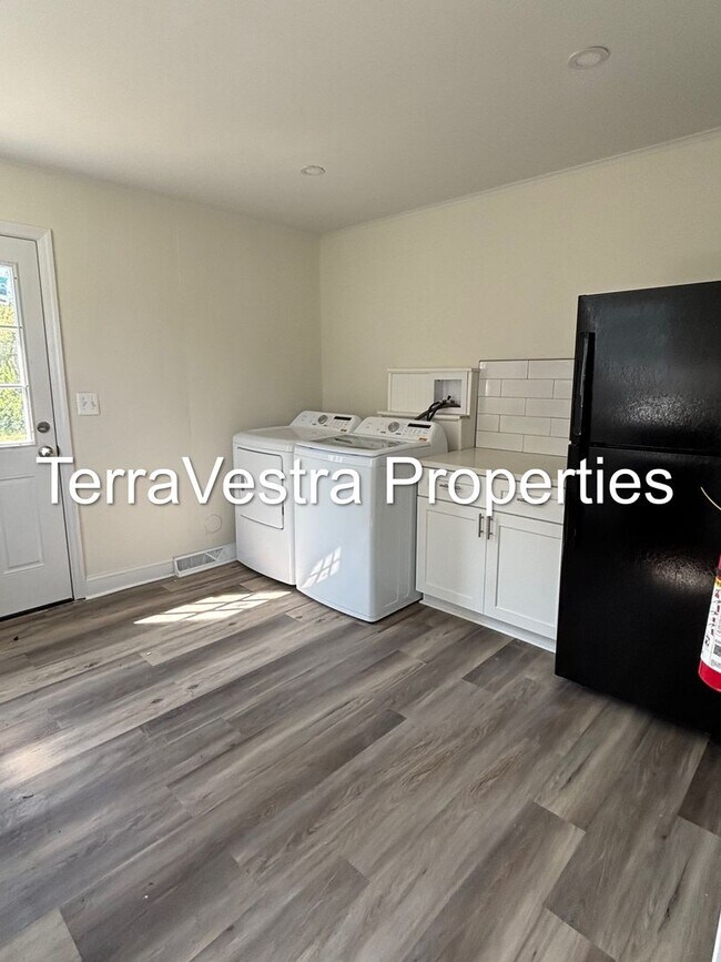 Building Photo - Single family 3 bed Home in Port Norris