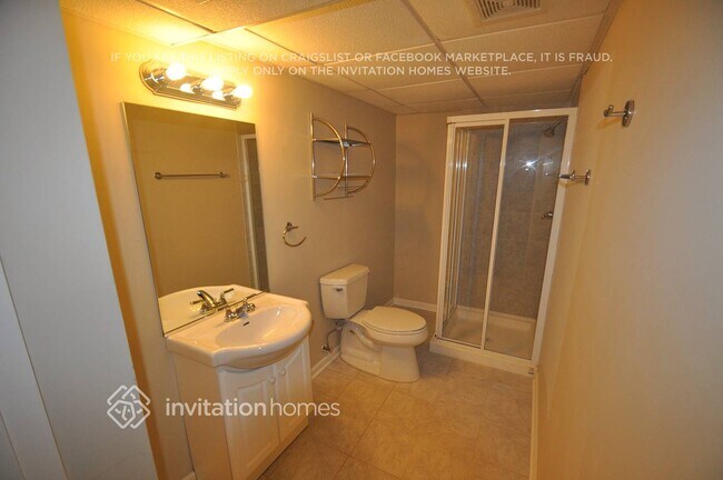 Foto del edificio - 16813 Haven Ave