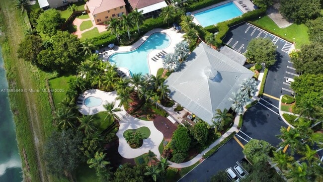 Foto del edificio - 1464 NE 40th Rd
