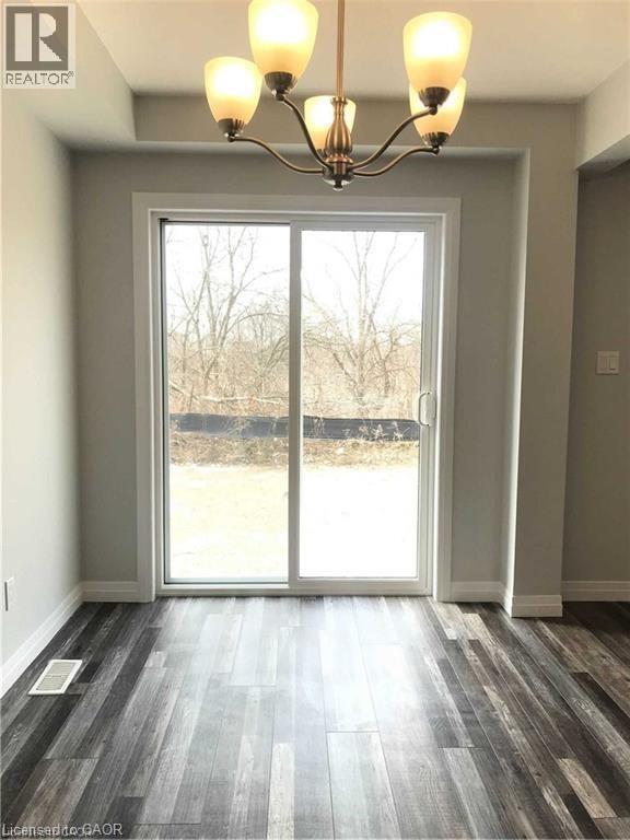 Building Photo - 5 Sparrow Ave