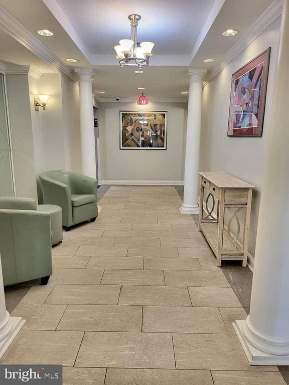 Foto del edificio - 5573 Seminary Rd
