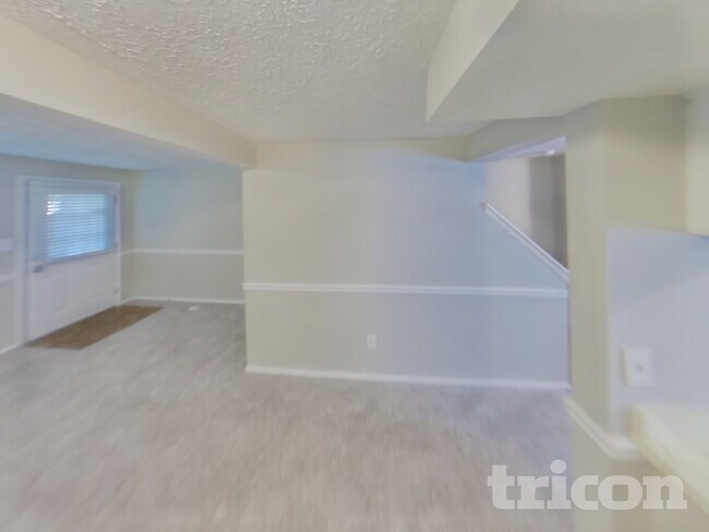Foto del edificio - 7610 Fairbanks Ct