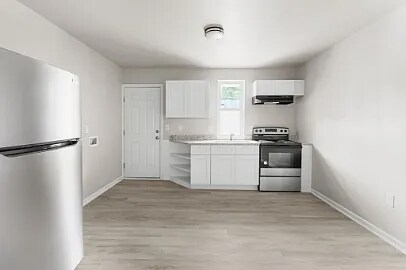 Foto del edificio - 1217 Pineview St