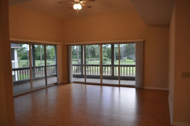 Building Photo - 2 Bedroom 2 Bath in Plantation Bay in Ormo...