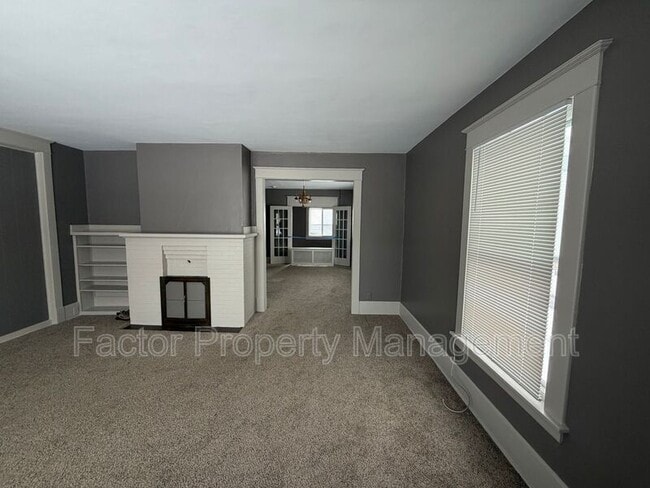 Foto del edificio - 315 E Cherry St