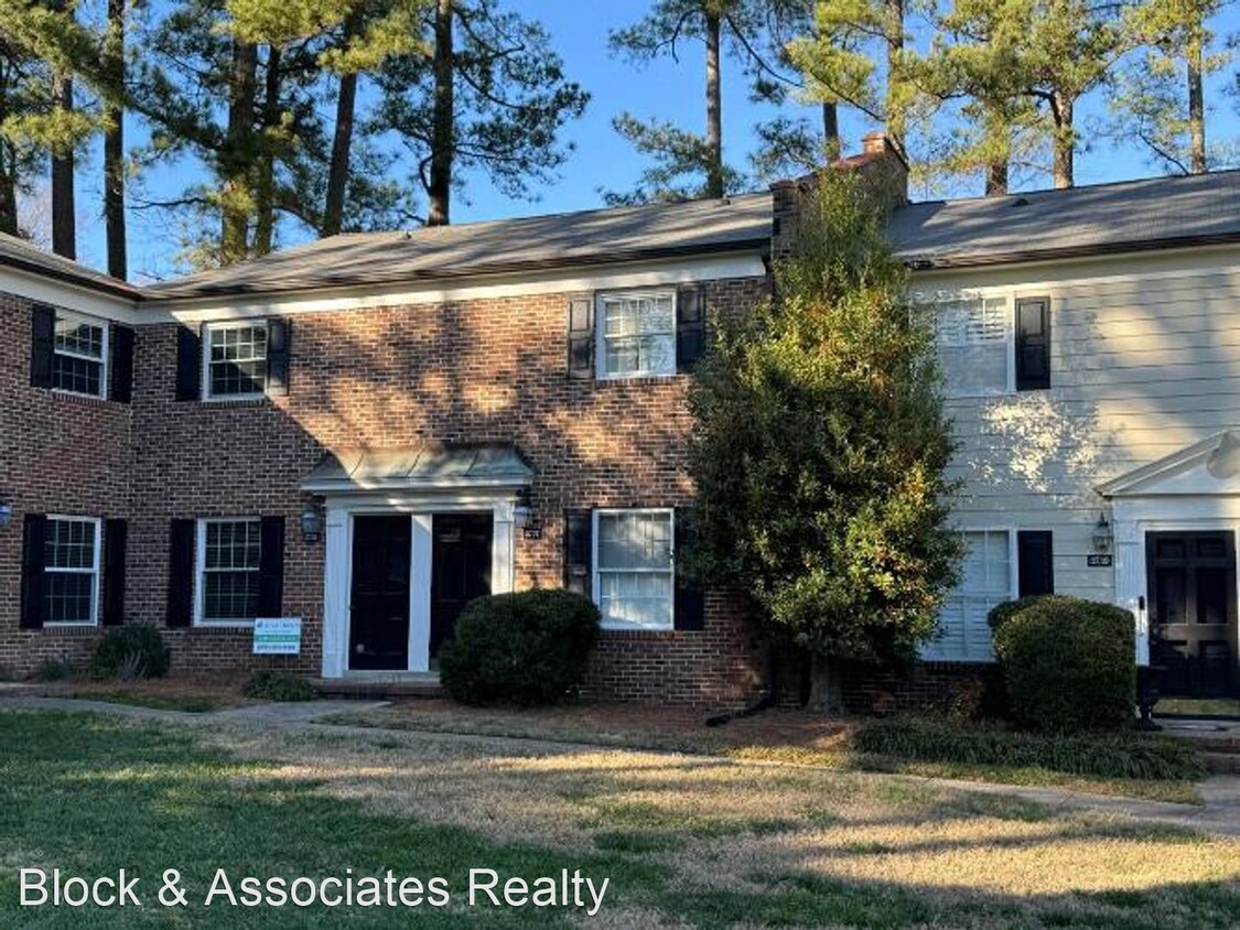 Primary Photo - 2 br, 1.5 bath House - 3735 Jamestown Circle
