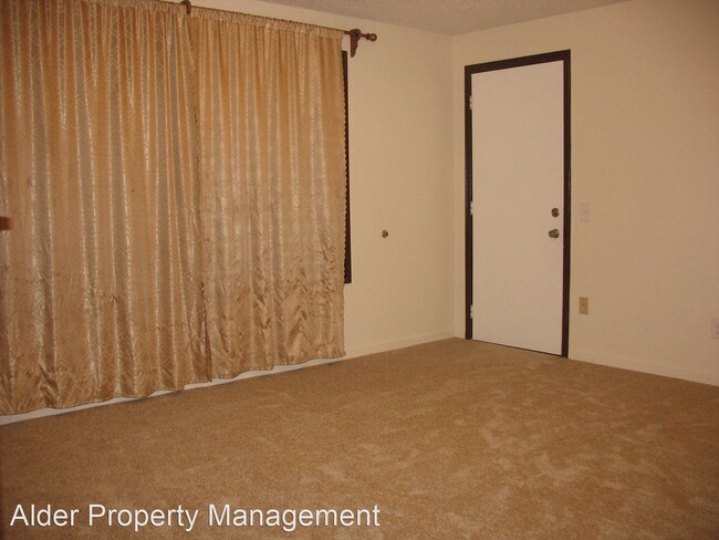 Building Photo - 4 br, 2 bath House - 17265 SE Oatfield Road