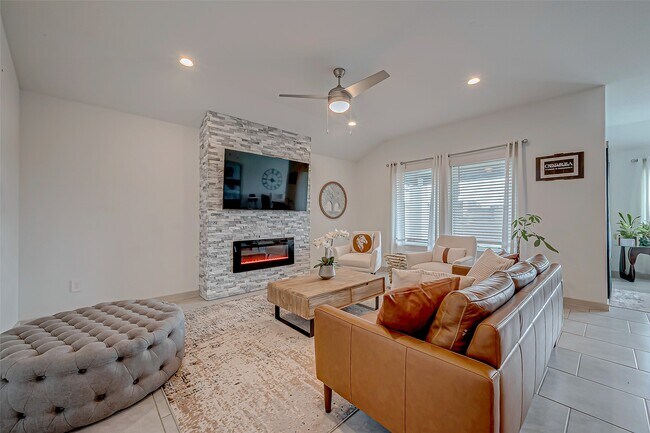 Foto del edificio - 4003 Yonkers Valley Ln