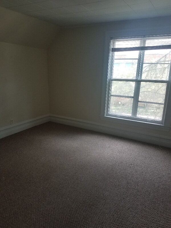 Foto del edificio - 115 N 5th St