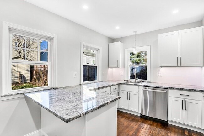 Foto del edificio - 77 Maverick St