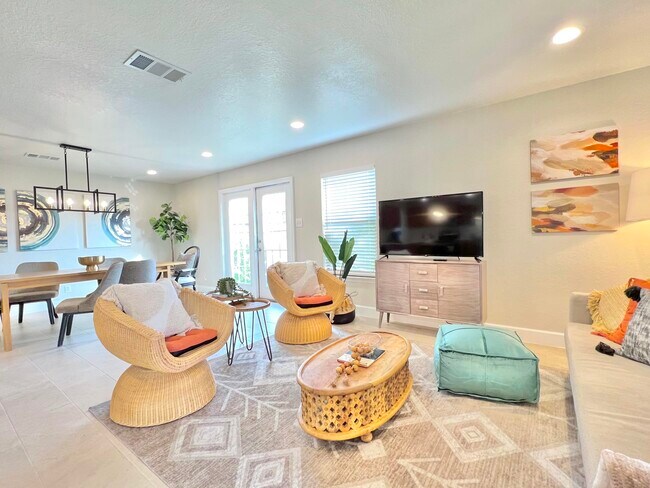 Foto del edificio - 9047 Twincreek Farm