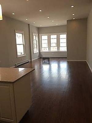 Foto principal - 232 91st St