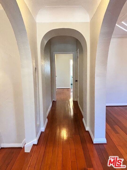 Foto del edificio - 1075 S Ogden Dr