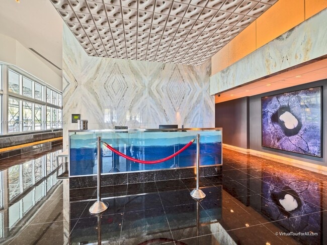 Building Photo - 325 S Biscayne Blvd