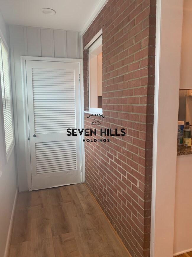 Foto del edificio - 1007 Kinney St