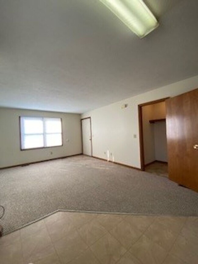 Foto del edificio - 212 Stonewall Ct