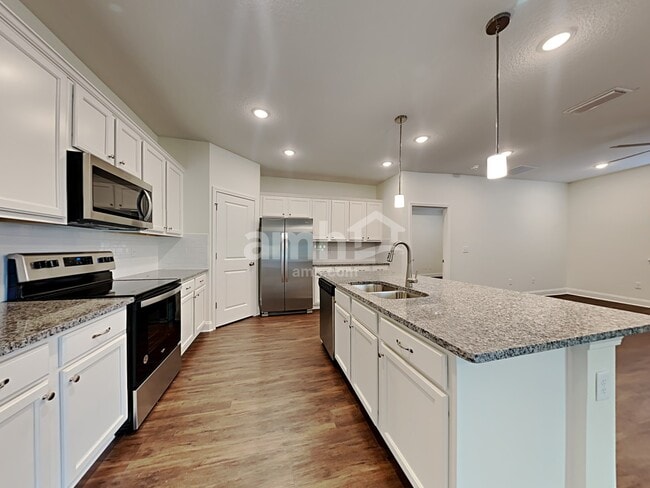 Foto del edificio - 219 Banyan Frst Dr