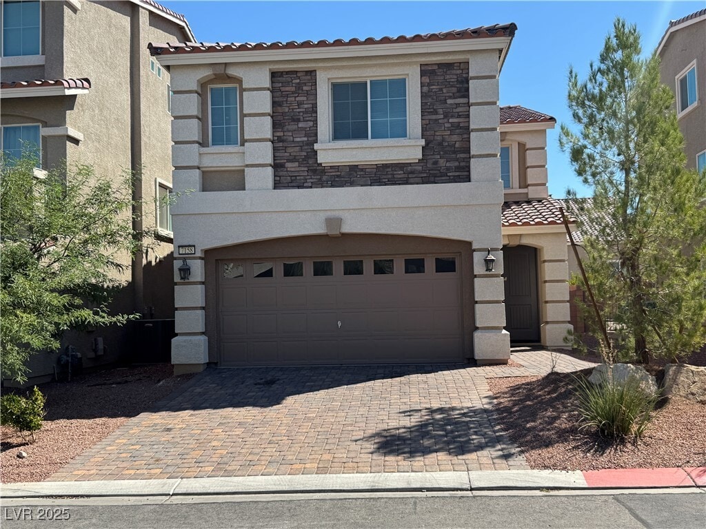 Foto principal - 7158 Black Sage St