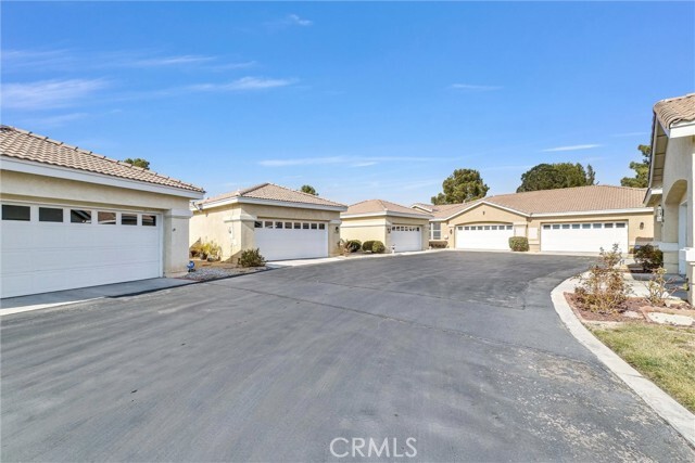 Building Photo - 11110 Sandy Ln