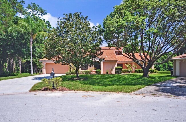 Building Photo - 5915 Crystal View Dr