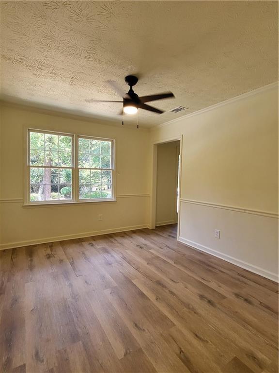 Foto del edificio - 1920 Shoreline Trace SW