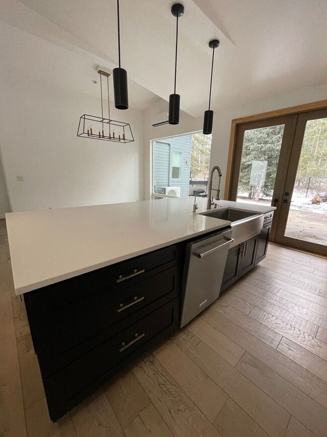 Building Photo - Whitefish-4 Bedroom 2.5 Bath Beautiful and Modern, Pets Welcome! -$6,500.00 Monthly Rent