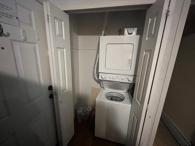 Foto del edificio - 1405 Broadway St